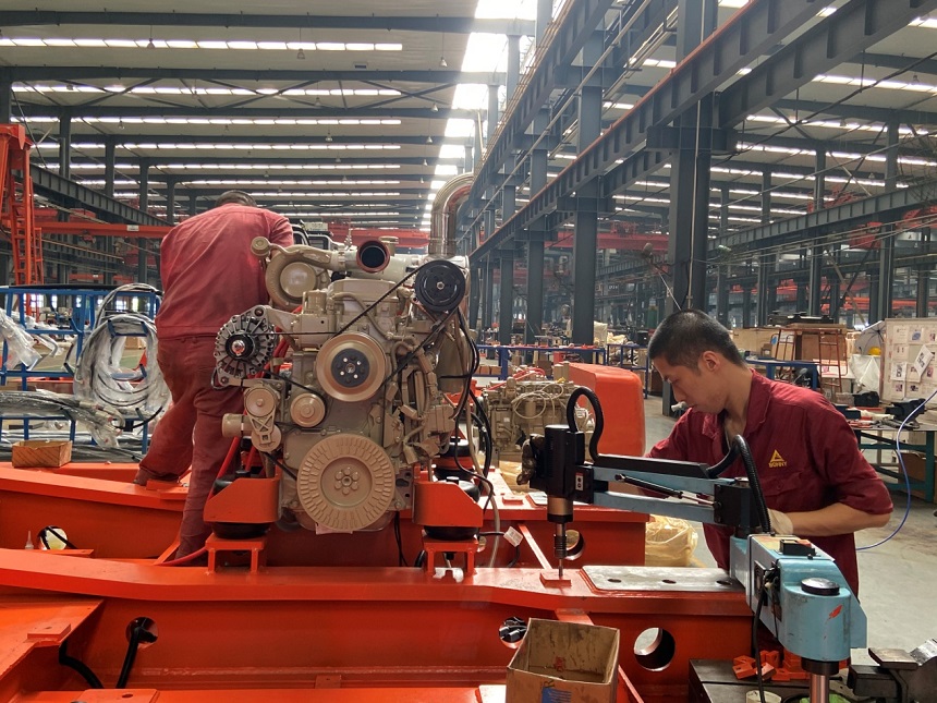 生產(chǎn)車間工作現(xiàn)場.jpg 生產(chǎn)車間工作現(xiàn)場.jpg