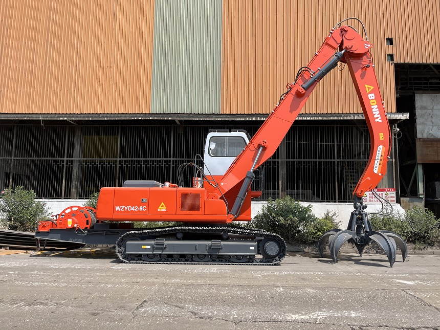 抓鋼機.jpg 抓鋼機.jpg