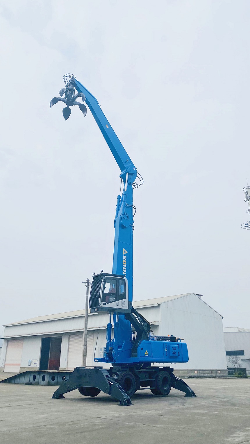 抓料機.jpg 抓料機.jpg