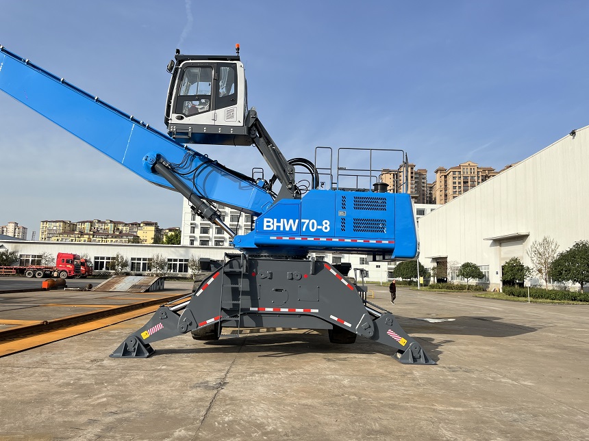 抓料機.jpg 抓料機.jpg