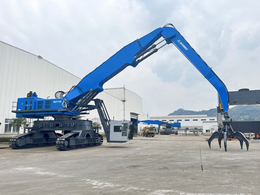 抓料機(jī).jpg 抓料機(jī).jpg